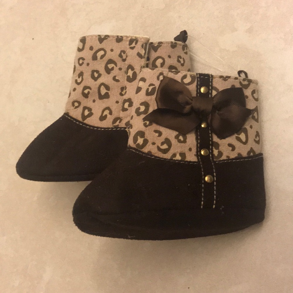 Baby Girl Leopard Faux-Suede Booties
